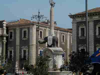 Catania, Domplatz